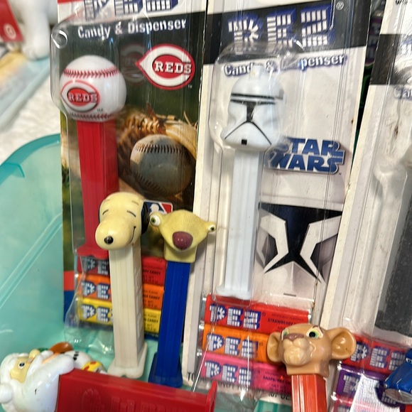 Pez Collection - Picture 4 of 7